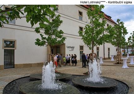 Kontribuční sýpka - HOTEL LOTRINSKÝ****