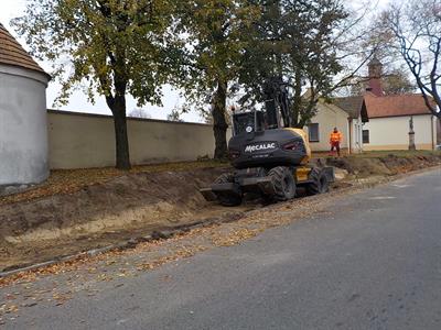 Služby města * Nová parkovací místa v ulici Náměstí 9. Května