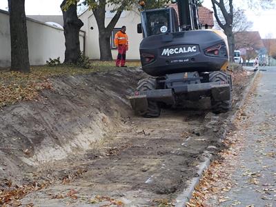 Služby města * Nová parkovací místa v ulici Náměstí 9. Května