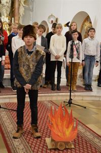 Gymnázium * Vánoční studentský jarmark a koncert v kostele