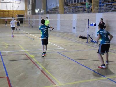 Sportovní víkend SVČ otevřeli badmintonisté