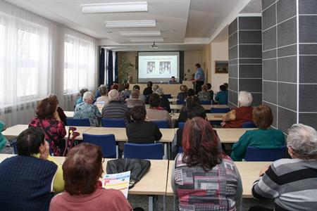 Klub důchodců * Přednáška Městské policie Velké Pavlovice & V. ročník turnaje ve společenské hře 