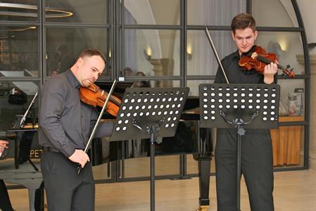ZUŠ * Absolventský koncert houslisty Karla Kosíka