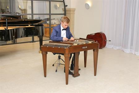 ZUŠ * Absolventský koncert houslisty Karla Kosíka