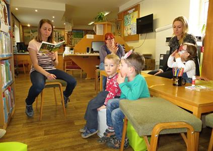 Městská knihovna * Klub RaČte s dětmi s knihou Gruffalo