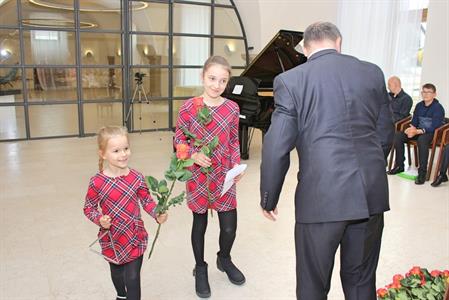 Základní umělecká škola * Absolventský koncert mladých klavíristů - Kristýny Machačové, Kláry Mikulicové, Anabely Horáčkové a Miroslava Náležinského
