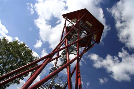Turistický areál Nad Zahradami s Rozhlednou Slunečná