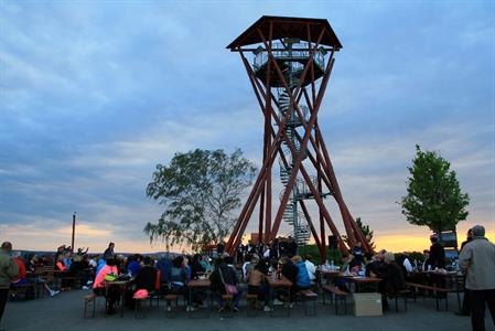 Turistický areál Nad Zahradami s Rozhlednou Slunečná