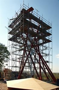 Výstavba rozhledny Slunečná - jaro roku 2009