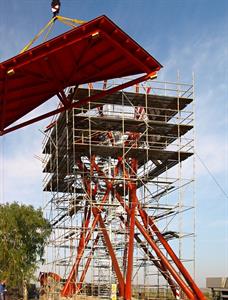 Výstavba rozhledny Slunečná - jaro roku 2009