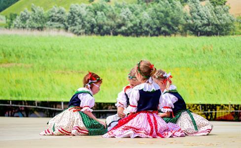 Festival Kraj beze stínu