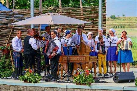 Festival Kraj beze stínu