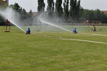 SDH * Soutěž mladých hasičů v požárním útoku ve Velkých Bílovicích