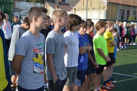 Gymnázium * Tělocvik s Šárkou Kašpárkovou a Radkem Juškou