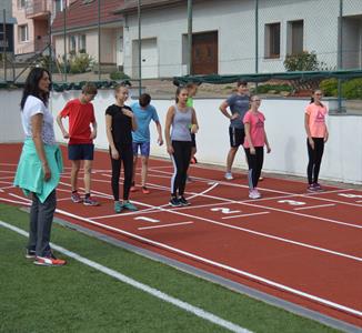 Gymnázium * Tělocvik s Šárkou Kašpárkovou a Radkem Juškou