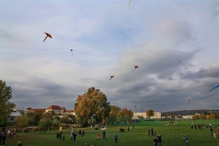 Ekocentrum Trkmanka - Drakiáda na louce u rybníka 2019