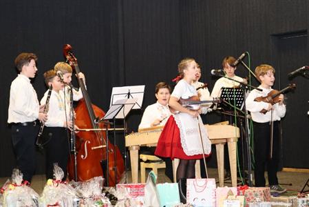 Adventní benefiční koncert pro děti z Dětského domova ve Štítech