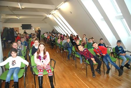 ZUŠ * Vánoční besídky a pololetní zkoušky žáků