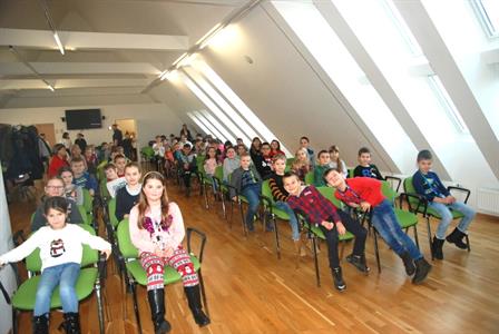 ZUŠ * Vánoční besídky a pololetní zkoušky žáků