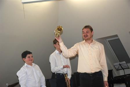 ZUŠ * Vánoční besídky a pololetní zkoušky žáků