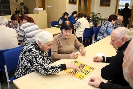 Klub důchodců * Turnaj ve hře Člověče nezlob se