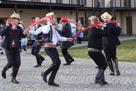 Ekocentrum Trkmanka * Ostatky za deset otčenášů