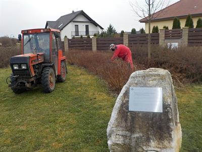 Služby města * Jarní údržba zeleně