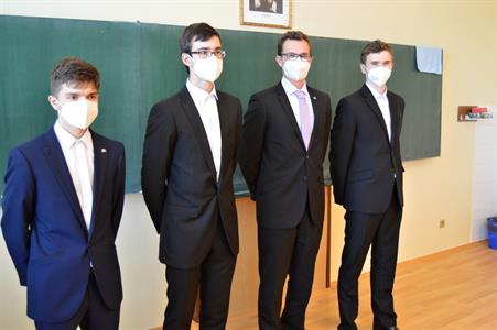 Gymnázium * Maturitní zkoušky 2021
