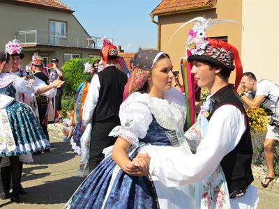 VELKOPAVLOVICKÉ KROJOVANÉ HODY 2021 * Neděle 15. srpna 2021