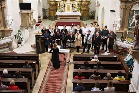 Farnost * Koncert pěveckého sboru Laudamus v kostele Nanebevzetí Panny Marie