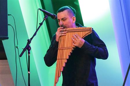 Ekocentrum Trkmanka * Charitativní vánoční koncert DUENDE Bandu pro podporu Domova Narnie Morkůvky