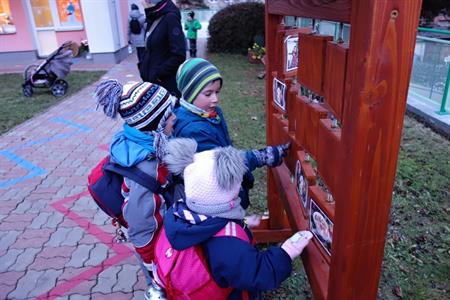 Mateřská škola * Adventní čas a přípravy na Vánoce