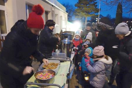 Mateřská škola * Adventní čas a přípravy na Vánoce