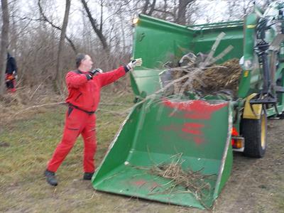 Služby města * Údržba krajiny v lokalitě biocentra Zahájka