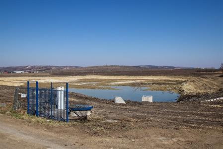 Město Velké Pavlovice * Rybník v novém biocentru Záblatská čeká na vodu