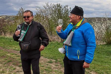 VOC vinice * Putování po vinicích za víny VOC; rok 2022