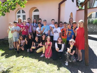 Městská knihovna * Loupežnické party čtvrťáků se vydaly i za pokladem