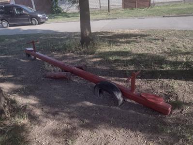 Město Velké Pavlovice * Největší radost z opraveného hřiště mají děti