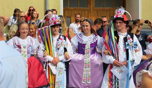 Folkor ve městě * HODY 2022 - Nedělní slavnostní průvod krojovaných městem a taneční zábava 