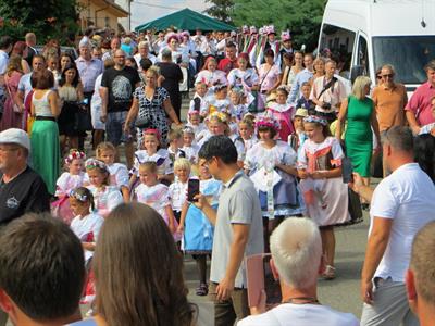 Folkor ve městě * HODY 2022 - Nedělní slavnostní průvod krojovaných městem a taneční zábava 