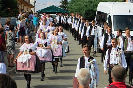 Folkor ve městě * HODY 2022 - Nedělní slavnostní průvod krojovaných městem a taneční zábava 