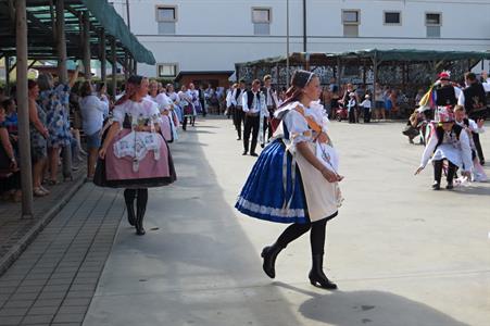 Folkor ve městě * HODY 2022 - Nedělní slavnostní průvod krojovaných městem a taneční zábava 