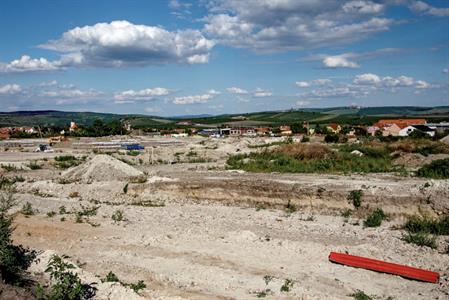 Město Velké Pavlovice * Areál JZD se mění v novou obytnou zónu