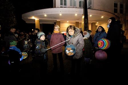 SDH * Lampionový průvod prošel městem již podesáté