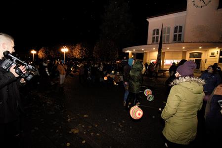 SDH * Lampionový průvod prošel městem již podesáté