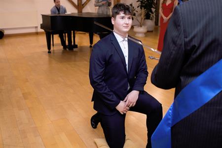 Gymnázium * Slavnostní stužkování maturantů roku 2023
