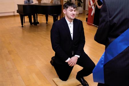 Gymnázium * Slavnostní stužkování maturantů roku 2023