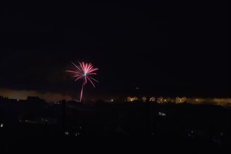 Město Velké Pavlovice * Pestrobarevný novoroční ohňostroj ve fotografiích pana Oldřicha Otáhala