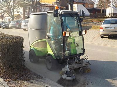 Služby města * Úklid vozovek