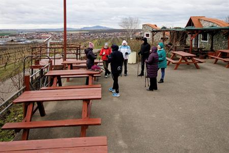 Sport * Jarní lekce nordic walking s Kačkou okolo rozhledny Slunečná